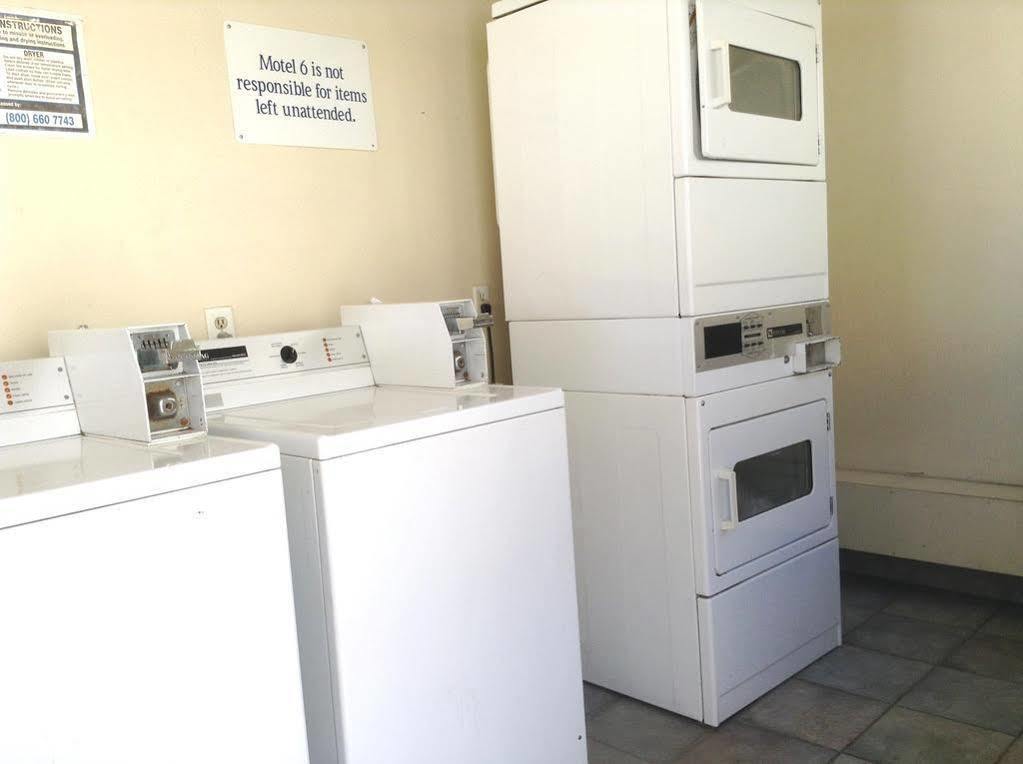 Motel 6 Hemet Exterior foto