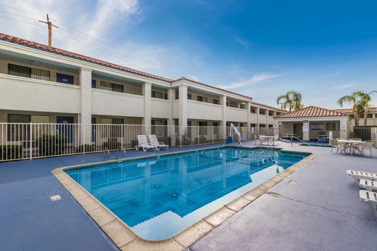 Motel 6 Hemet Exterior foto